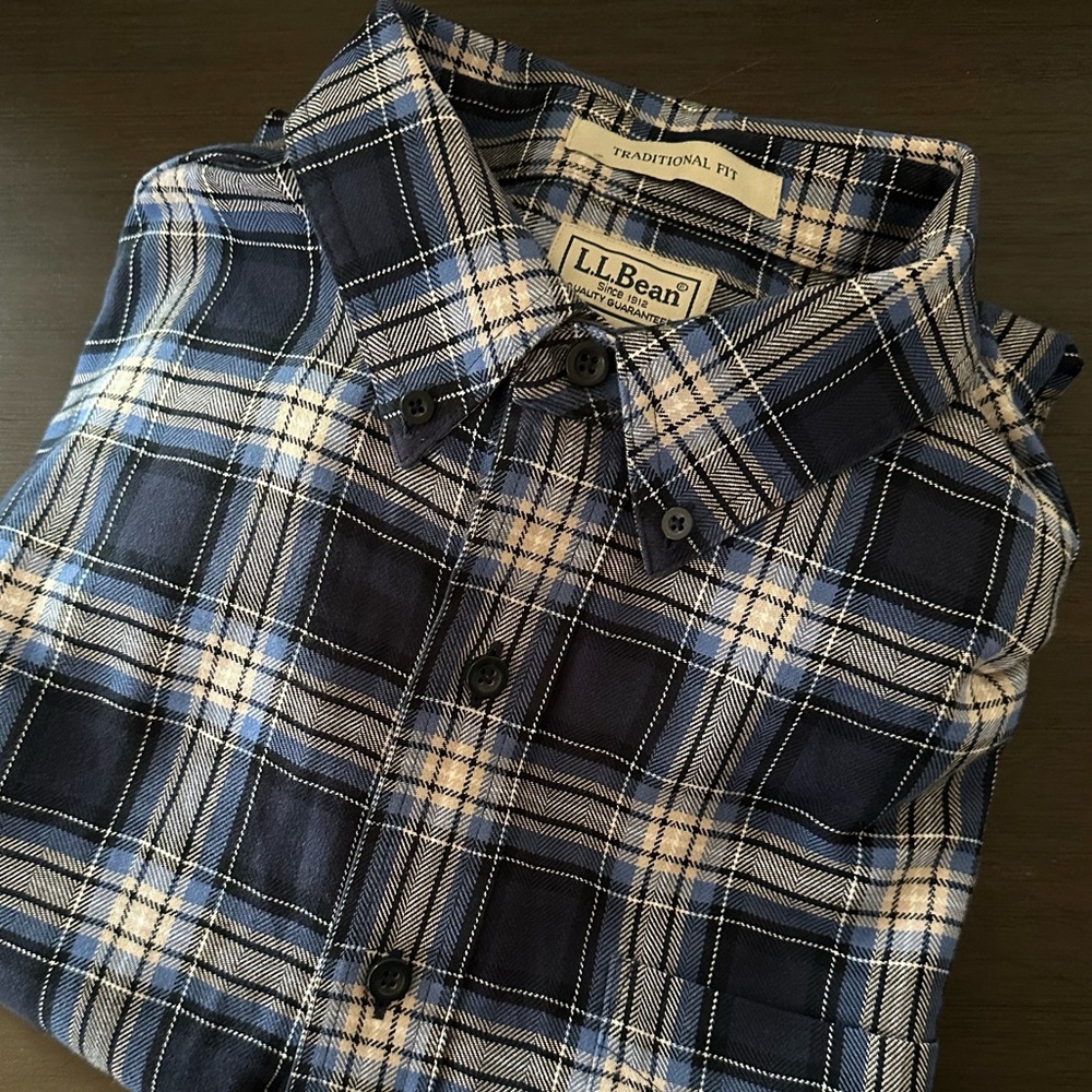 LL Bean Flannel Shirt Mens Medium Blue Scotch Plaid 299131 Traditional Fit